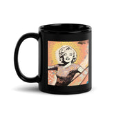 Elegant black glossy mug with unique surfing design for surf enthusiasts.